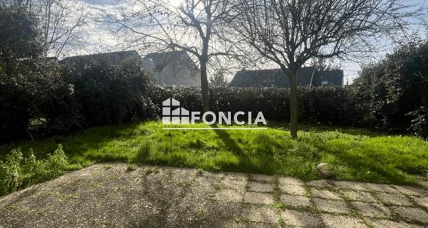 Location Maison 5 pièces 130.2 m² - Sablé-sur-sarthe 72300