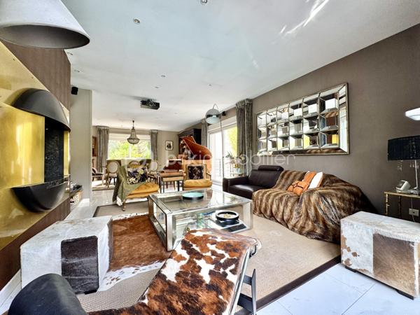 Maison contemporaine de 250 m²