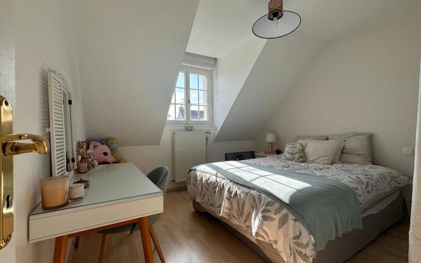 Maison à vendre    6 pièces • 140 m2 Pontault-Combault