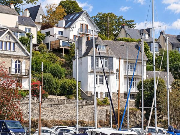 MAISON DE CARACTERE VUE DOMINANTE SUR LE PORT DE MORLAIX