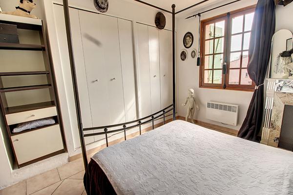 A vendre : Maison au coeur de village de Lorgues - 115m² - 3 chambres - 255m² de terrain