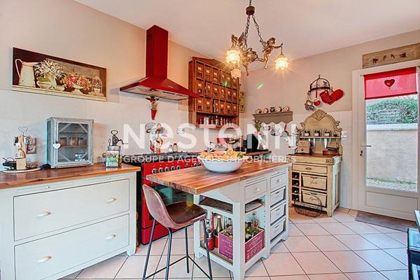 A vendre : Maison au coeur de village de Lorgues - 115m² - 3 chambres - 255m² de terrain