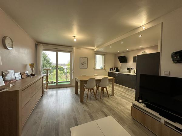Investissement clé en main : T3 lumineux avec balcon et parking !