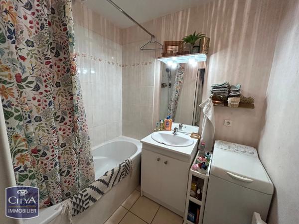 Appartement à vendre 2 pièces 42m² Saint-Benoît (86280)