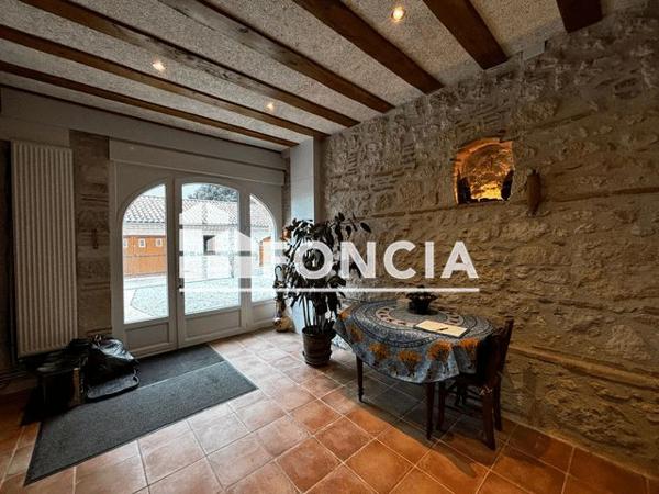 Location Maison 5 pièces 201 m² - 1042 Route de Layrac Fals 47220