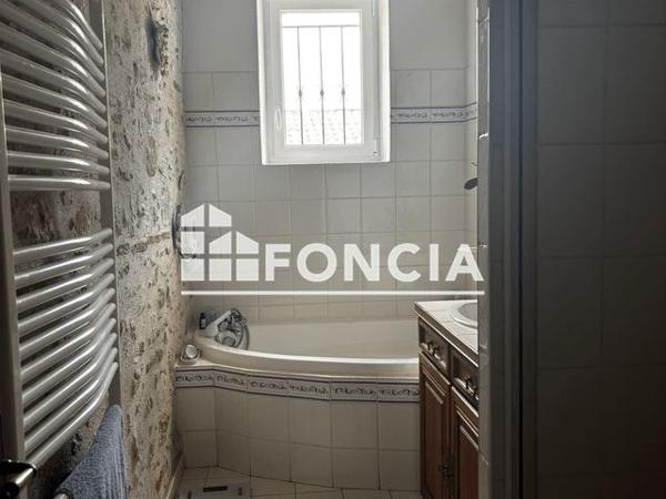 Location Maison 5 pièces 201 m² - 1042 Route de Layrac Fals 47220