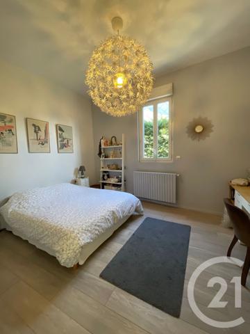 Maison à vendre  5 pièces - 155 m2 PESSAC - 33