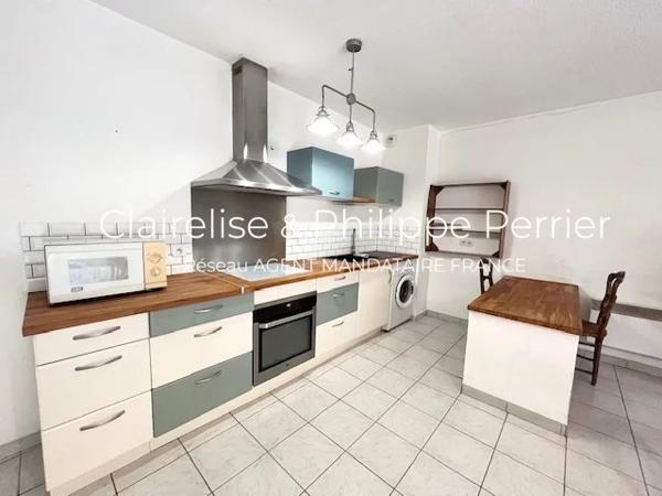 Immobilier Carcès (83570) – Appartement 76m2 – 142 000 €