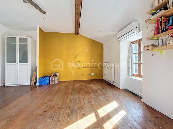 Maison de village de 90 m²