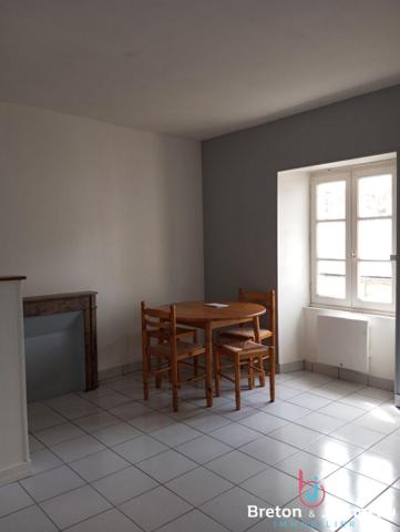 Studio - LAVAL - Centre ville Rive gauche