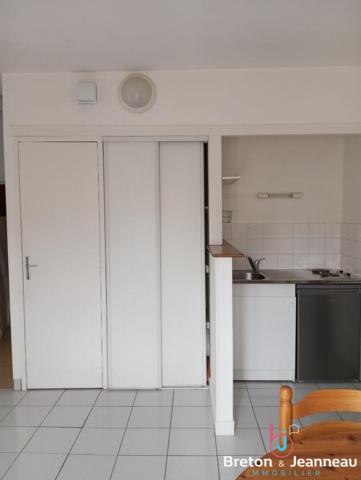 Studio - LAVAL - Centre ville Rive gauche