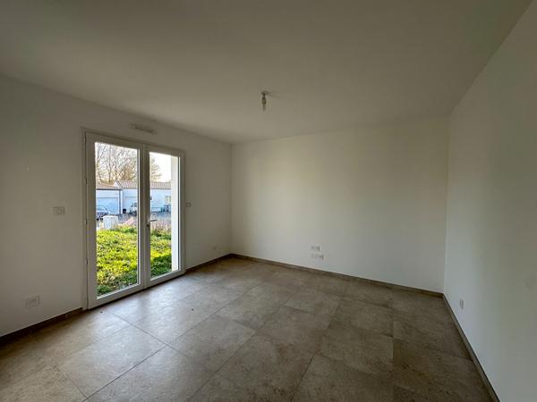 Maison de plain pied - Lussant 3 pièce(s) 69.89 m2