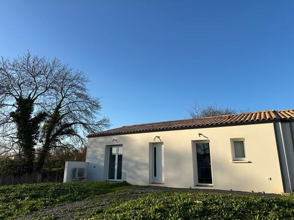 Maison de plain pied - Lussant 3 pièce(s) 69.89 m2