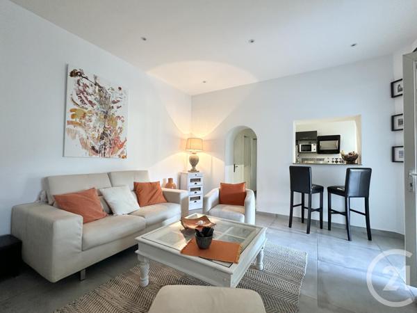 Appartement F2 à vendre  2 pièces - 70 m2 LE CASTELLET - 83