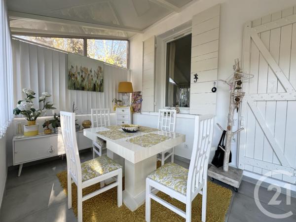 Appartement F2 à vendre  2 pièces - 70 m2 LE CASTELLET - 83