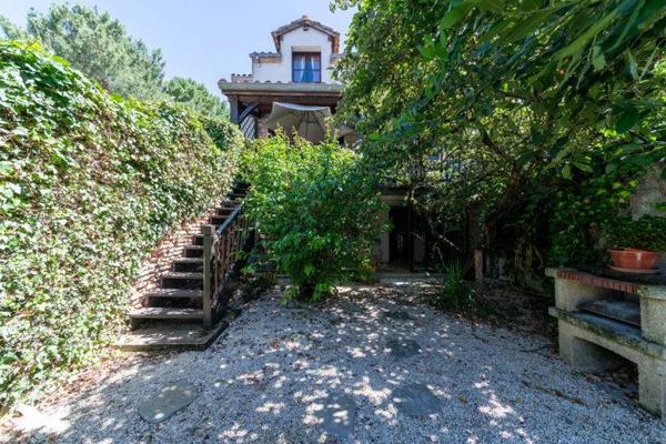 Maison 182 069 € Lamagistère 7 p 151 m² DPE D