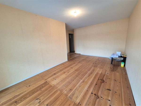 GRENOBLE SECTEUR RECHERCHÉ – DERNIER ÉTAGE – SUPERBE DUPLEX T4/T5 DE 99 M² AVEC TERRASSE ET VUE MONTAGNE