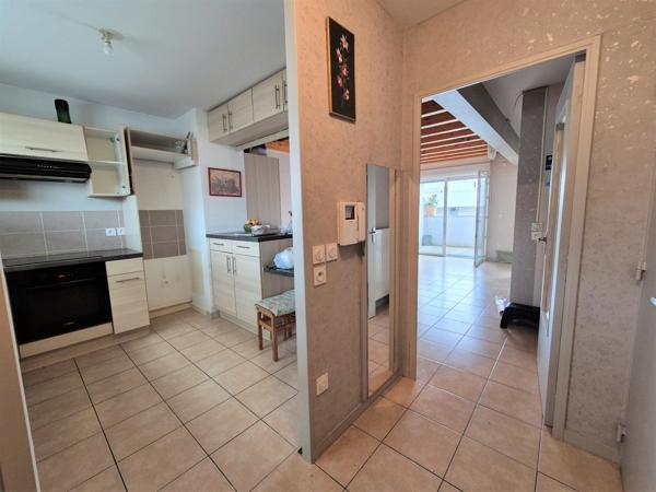 GRENOBLE SECTEUR RECHERCHÉ – DERNIER ÉTAGE – SUPERBE DUPLEX T4/T5 DE 99 M² AVEC TERRASSE ET VUE MONTAGNE