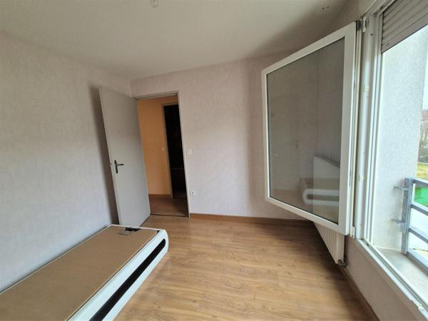 GRENOBLE SECTEUR RECHERCHÉ – DERNIER ÉTAGE – SUPERBE DUPLEX T4/T5 DE 99 M² AVEC TERRASSE ET VUE MONTAGNE