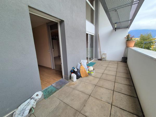 GRENOBLE SECTEUR RECHERCHÉ – DERNIER ÉTAGE – SUPERBE DUPLEX T4/T5 DE 99 M² AVEC TERRASSE ET VUE MONTAGNE