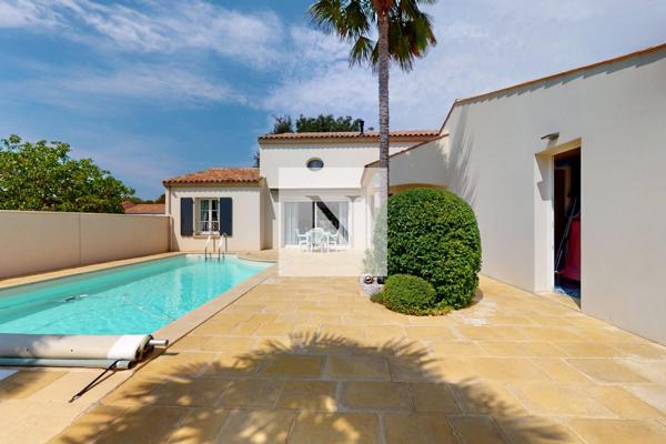Maison individuelle 170 m² avec piscine chauffée – Marsilly, quartier Sud