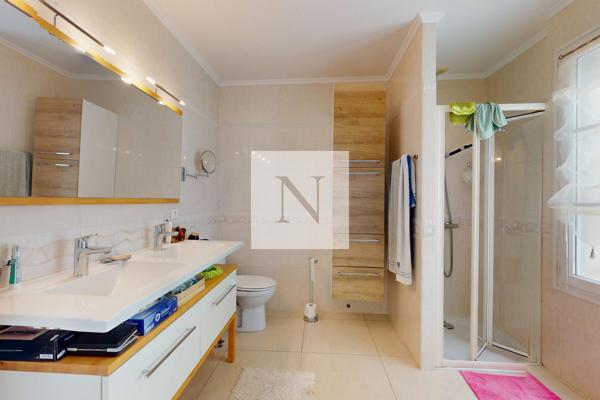Maison individuelle 170 m² avec piscine chauffée – Marsilly, quartier Sud