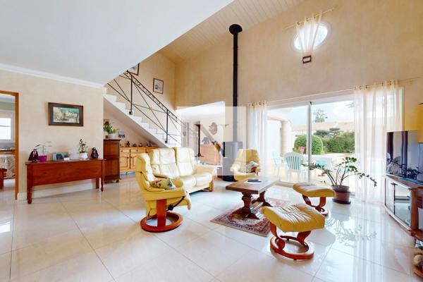 Maison individuelle 170 m² avec piscine chauffée – Marsilly, quartier Sud