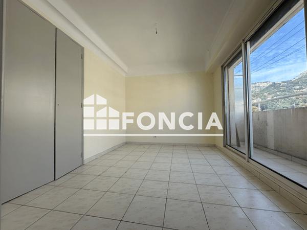 Location Appartement 2 pièces 45 m² - 157 AVENUE EMILE VINCENT Toulon 83000