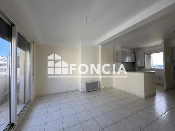 Location Appartement 2 pièces 45 m² - 157 AVENUE EMILE VINCENT Toulon 83000