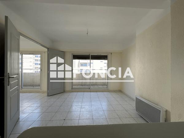 Location Appartement 2 pièces 45 m² - 157 AVENUE EMILE VINCENT Toulon 83000