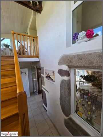 Maison à VILLEDIEU-LES-POELES, 50800 - 10 pièces 220m²