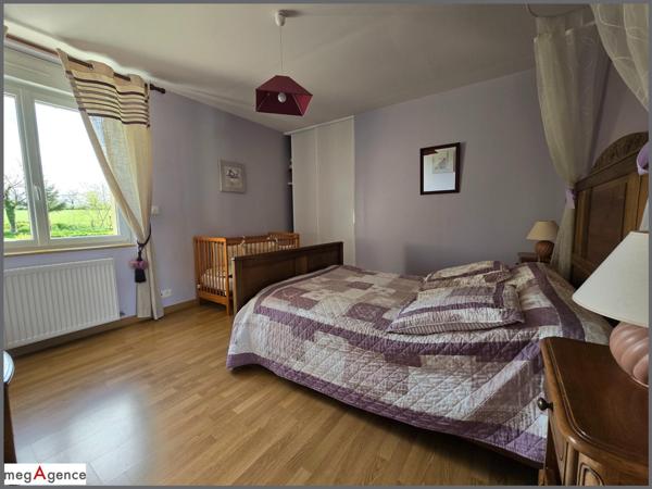 Maison à VILLEDIEU-LES-POELES, 50800 - 10 pièces 220m²