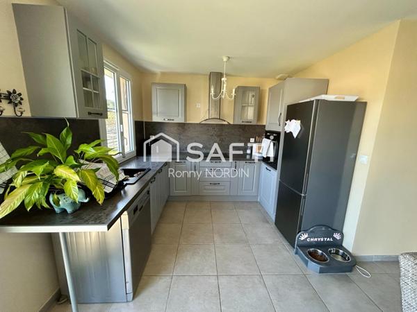 Maison de plain-pied 80 m2 - Trois chambres - Sans aucun travaux