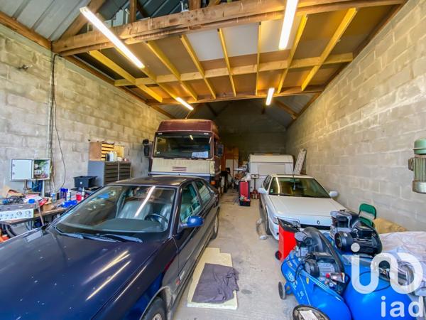 Maison 5 pièces de 150 m² à Pluvigner (56330)