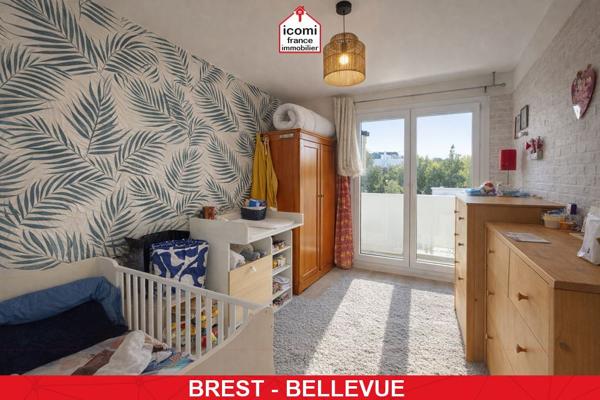 A VENDRE - APPARTEMENT 74M² - 3 CHAMBRES - BALCON - CAVE - DALLE BETON - ASCENSEUR - COMMERCES A PROXIMITE