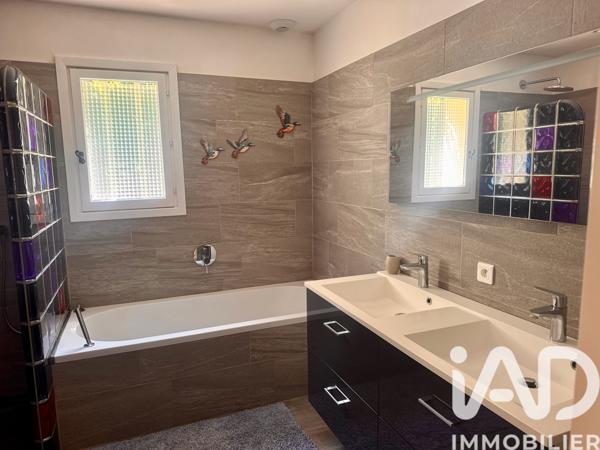 Maison à vendre 6 pièces 230 m² La Garde-Freinet
