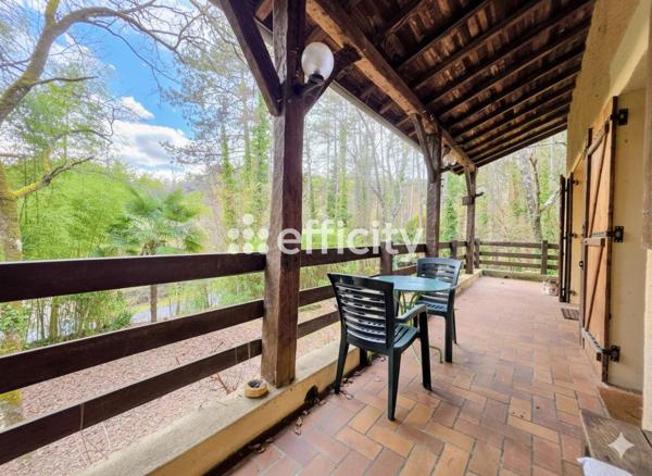 Maison 6 pièces - 131 m² Exclusivité efficity