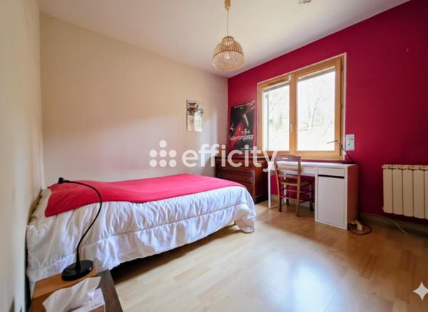 Maison 6 pièces - 131 m² Exclusivité efficity