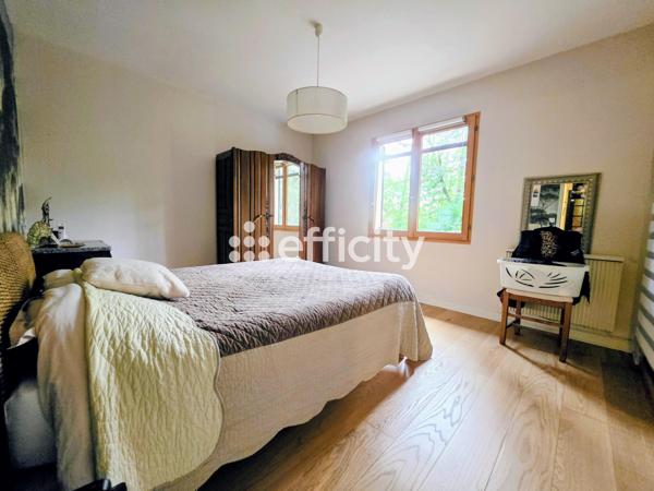 Maison 6 pièces - 131 m² Exclusivité efficity