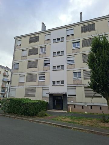 Appartement + annexe + parking