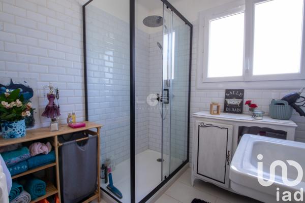 Maison à vendre 8 pièces 199 m² Roissy-en-Brie