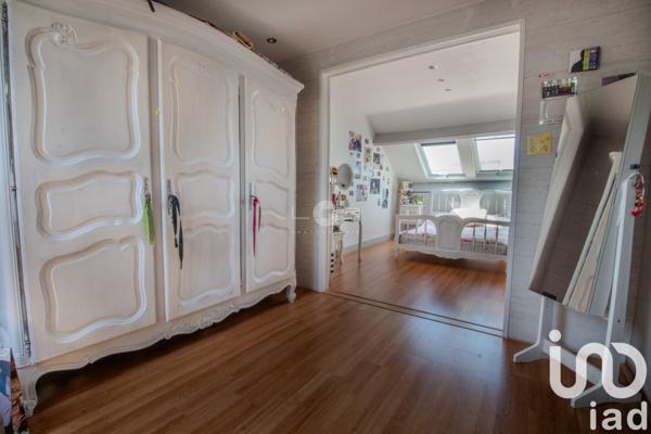 Maison à vendre 8 pièces 199 m² Roissy-en-Brie