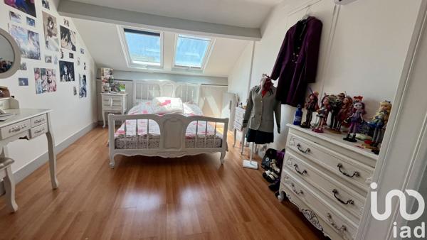 Maison à vendre 8 pièces 199 m² Roissy-en-Brie