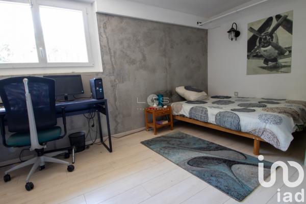 Maison à vendre 8 pièces 199 m² Roissy-en-Brie