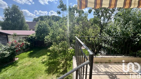 Maison à vendre 8 pièces 199 m² Roissy-en-Brie