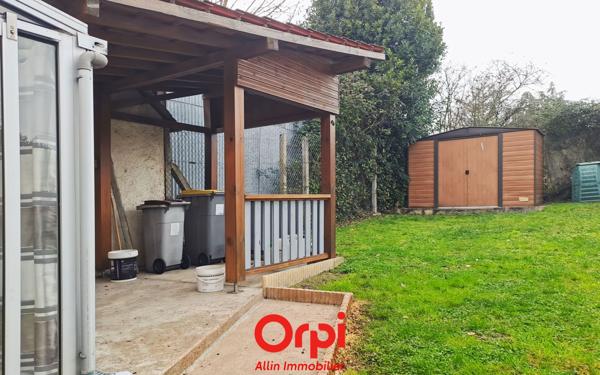 Maison à vendre    3 pièces •  Domérat