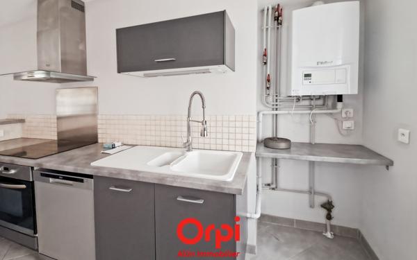 Maison à vendre    3 pièces •  Domérat