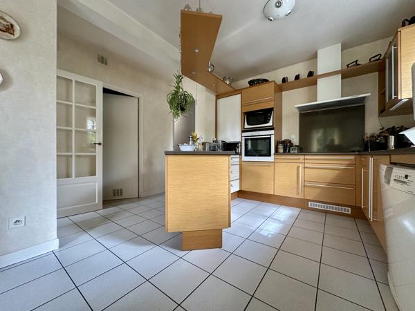 Grande maison T7 Montferrand - Clermont-Province Grande maison T7 Montferrand