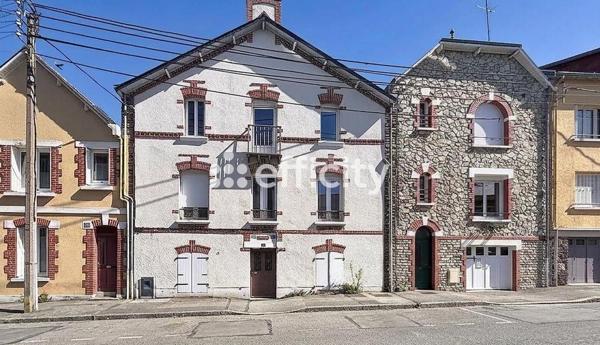 Appartement
         2 pièces
        - 20 m² Exclusivité 114 500 € *
