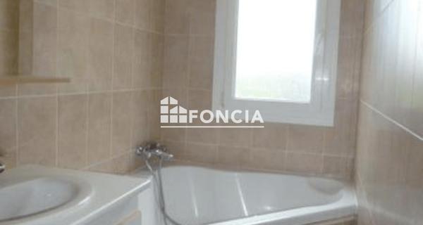 Location Appartement 4 pièces 72.19 m² - Eybens 38320